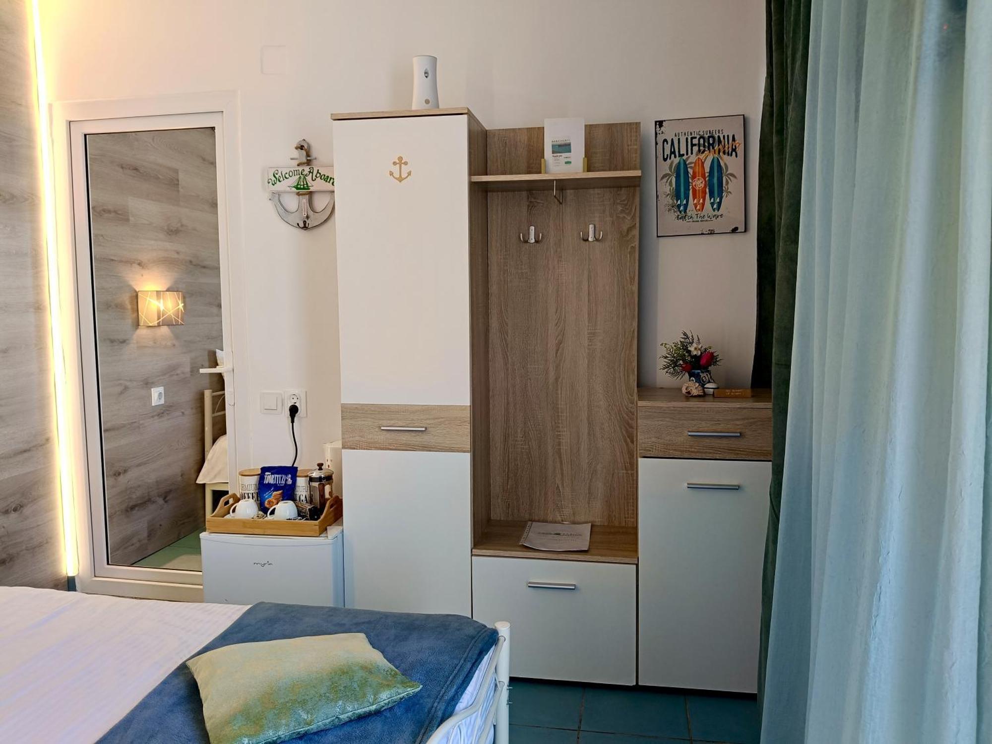 Casa Babica Guesthouse Costinesti Ngoại thất bức ảnh